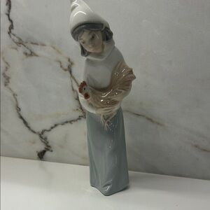 Lladro Porcelain shepherdess Figurine with Rooster in Gray and Cream #4677